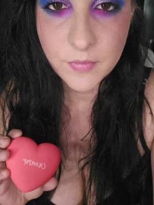Trying @ColourPop Cosmetics Pressed Powder Blush Shade Woo Me #pressedpowder #colourpop #blush #viral #tiktokshop