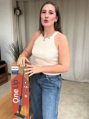 Nettoyer sans prise de tête ? Oui oui ! 💁🏼♀️ Le OneUp de @Philips Home Living est hyper simple d’utilisation et tellement rapide ✨ Je recommande ! 😉 #oneup #philips #menage #produitsphilips #publicite