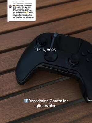 Antwort auf @einfachmarco92 hier nochmal den viralen Controller in weiß und schwarz 😍 #Controller #GamingSetup #TikTokS