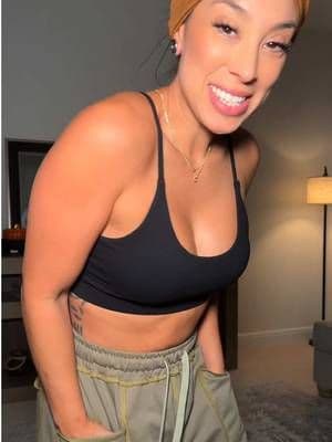 I just got this really cute and comfortable brought in from #colorfulkoala and it is so soft stretchy and comfortable I love it so much! Definitely would love to own this in all the colors! ##ttsfashionfam##gymfit##gymootd##gymtop##tiktokshopcreatorpicks