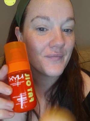 Instant Summer Glow in a Bottle ☀️ NYX Fat Oil Review The pigment is PIGMENTING! 🔥 Testing out the new NYX bronzing body oil and the glow is absolutely unreal. It smells incredible and lasts all day. Get yours now for that summer Glow !!! @NYX Professional Makeup #tiktokmademebuyit #tiktokshopfinds #musthaveproducts #summeressentials #makeupmusthaves