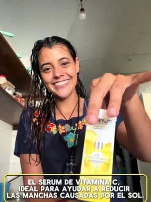 Vitamina C + glow para mi reset del día. 🍊✨ Estoy incorporando Vitamina C Complex Anti-Manchas causadas por el sol de Pond’s a mi rutina. ¿Y tú, cuándo haces tu reset? 💛 Salud es Belleza 123300EL950026 #PondsElResetMasFacil #PondsFM #Publicidad @POND´s México @For_Me