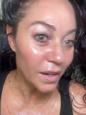 HURRY THIS IS SO GOOD IT WILL SALE OUT! @dear, Klairs #tiktokshopblackfriday #tiktokshopcreatorpicks #womansupportingwoman #simpleskincare #brighterskin