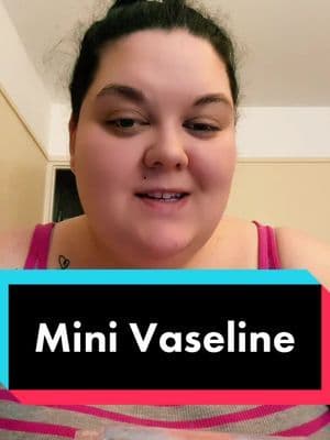Mini Vaseline’s, they are adorable! #Tiktokshop #MiniVaselines #HoneyLipsVaseline