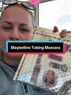 Ooh this is so nice! Can’t wait to take it off and see what it’s like! @MaybellineUK #tiktokmademebuyit #dealdrops #beauty #makeup #mascara