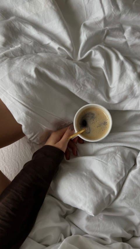 I sogni d'oro diventano ancora più dolci 🧸🌌🌘
solo con @calliesyifa 🥰 @calliegifts
Coperta estremamente morbida, cald
