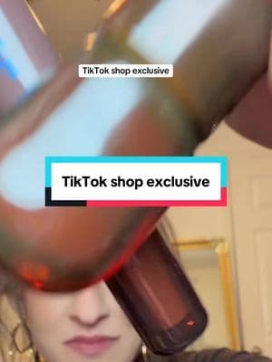 All right y’all this is a TikTok shop exclusive for a limited time. The price is amazing. The quality is bougie and high-end formulation lip, gloss lip, liner, lip, stain lip, gloss, lipstick and blush. Do not miss out #TikTokShopCreatorPics #TikTokShopJumpstartSale #tiktokshopspotlightfinds #fwee #fweemakeup