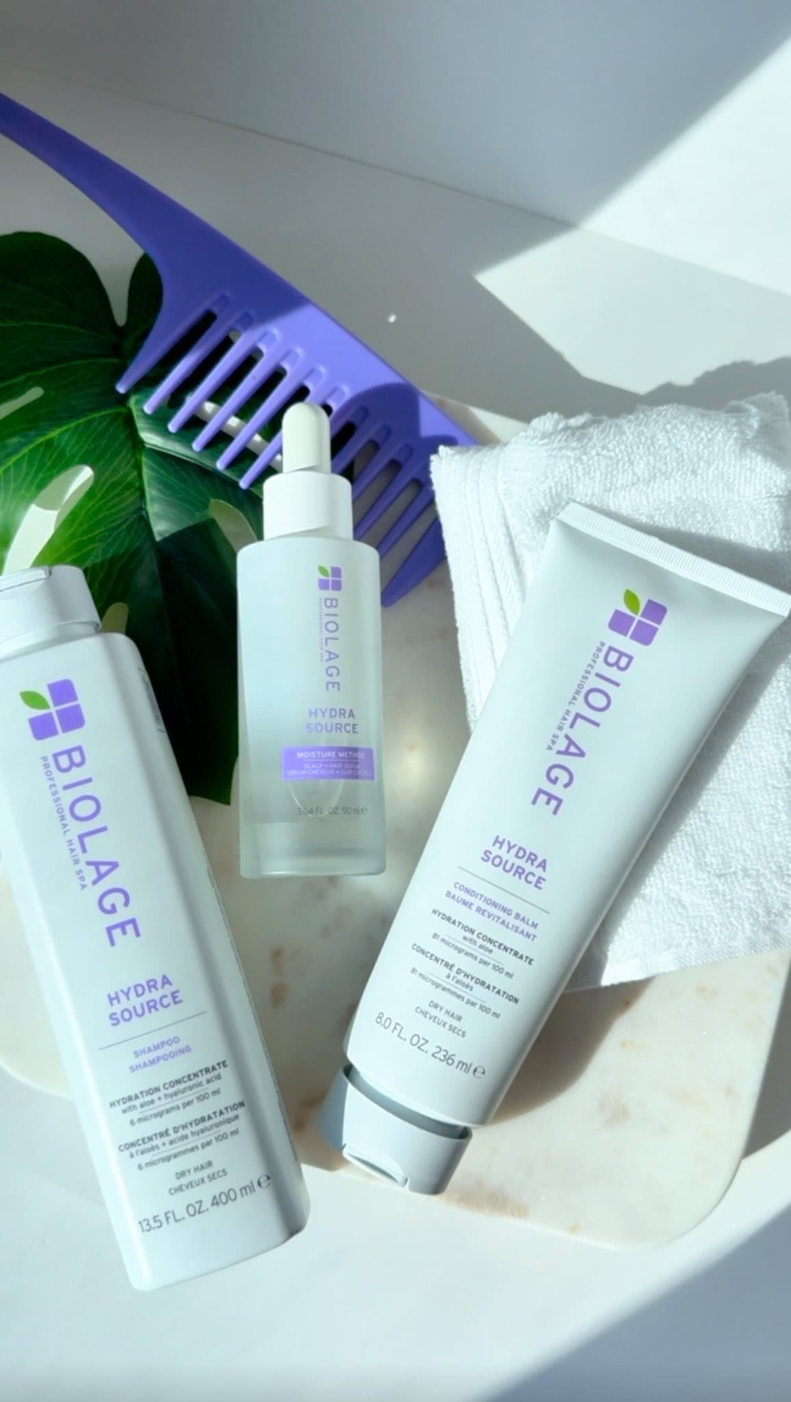 HydraSource asmr routine🚿
shampoo + conditioning balm + serum for hydrated, bouncy, shiny hair.. 💜🤍
Gifted by @biol