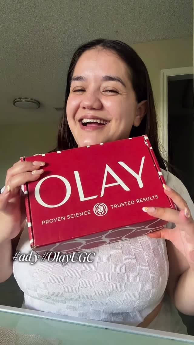 ✨Unboxing del regalito que me envía @olay 🎁 por la plataforma de @chimeableofficial están súper espectaculares ese trat