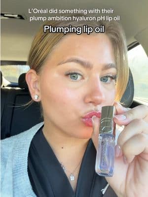 It’s giving Botox in a lip oil in the best way @loréal paris usa #giftedbylorealparis #loreal #lorealparismakeup #lipplu