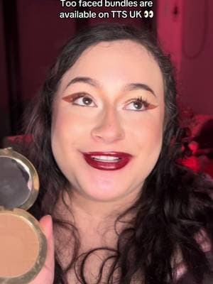 If you’ve been wanting to try Toofaced right now they’re available on TikTok Shop UK and have some INCREDIBLE bundles #toofaced #chocolate #makeup #tiktokmademebuyit #dealdrops