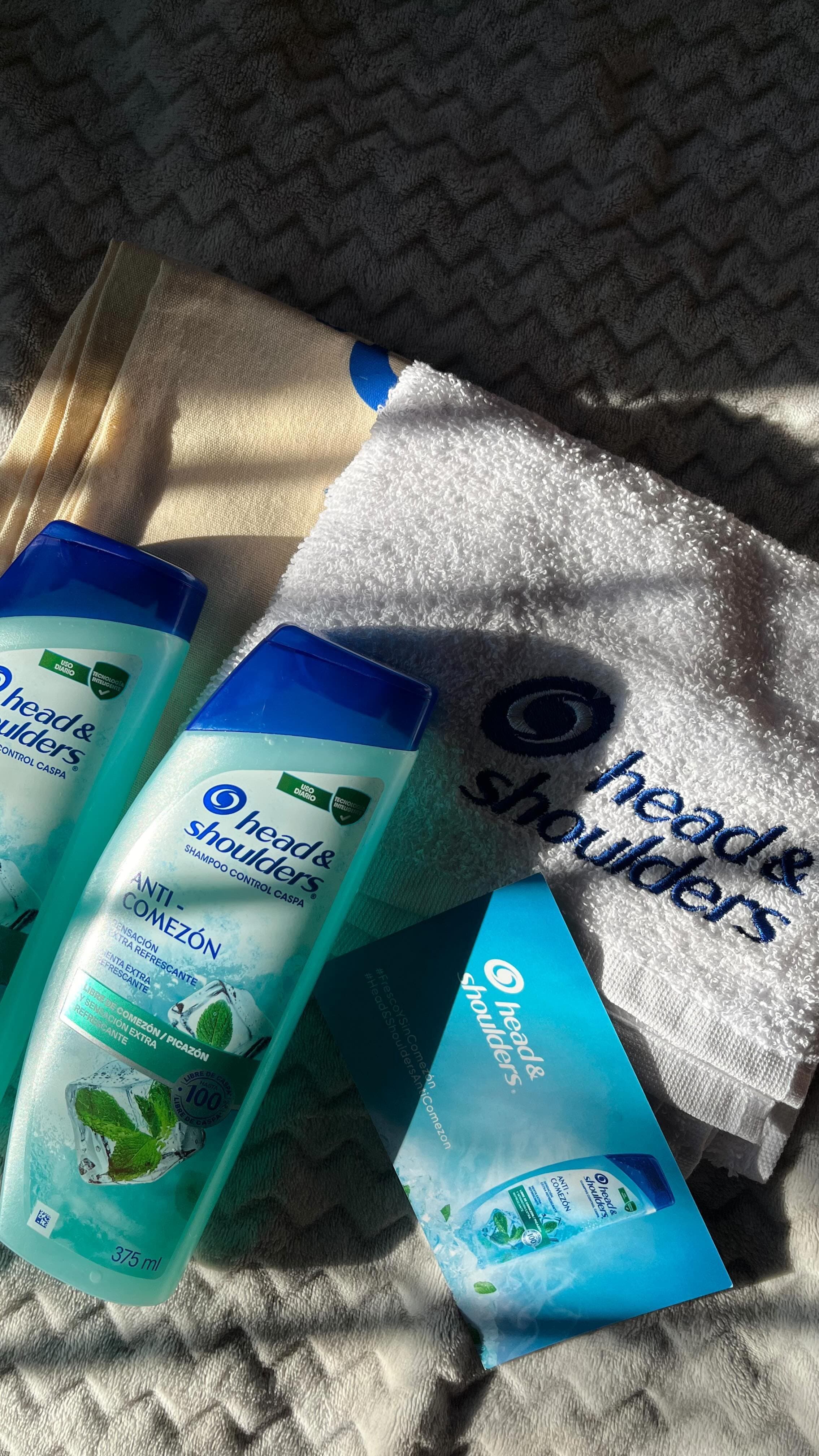 Mini unboxing!!
Prueba esta increíble línea de shampoo Head & Shoulders Anti-Comezón.
pH balanceado y libre de paraben