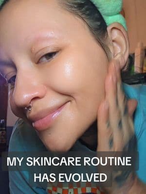 The Dr. Melaxin Calcium Skin Longevity Routine is a five-piece skincare set featuring a barrier toner, bonding serum, volume cream, multi balm, and eye patch. The range focuses on firming, plumping, and supporting the skin barrier with Rebornic calcium and collagen. Introduce new skincare gradually and choose steps that suit your skin. @Dr Melexin @Dr.melaxin.us #TikTokShopBlackFriday #TikTokShopCreatorPicks #DiscoverYourGift #SkinBarrier #KoreanSkincare