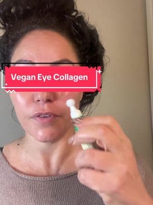 Layer your eye creams to add extra moisture this owns perfect #tiktokshopholidayhaul #tiktokshopcreatorpick #eyecreams #vegancollagenforskin #axisy