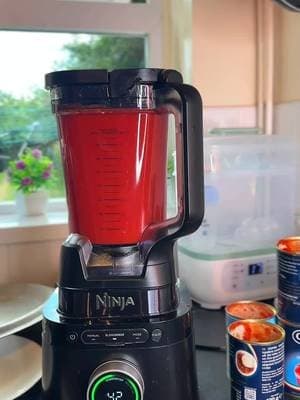 Still struggling with weak blenders that leave chunks? 😩 Meet the Ninja Detect Power Blender Pro! It automatically adjusts to what you’re blending for smoother results every time. Plus, you get a food processor and single-serve cup too! 😍 On sale now with vouchers for as low as £130—but it’s selling fast! 🛒✨ #NinjaUK #TikTokShopFinds #KitchenGadgets #Blender #HomeCooking@Ninja UK