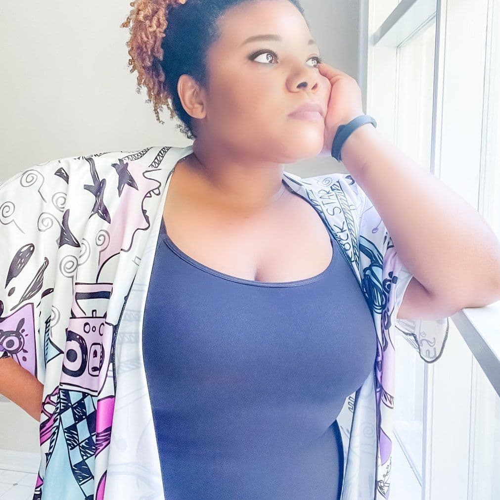 Summer is my fav season... why? Because I like to be warm and in the sun. I’m excited for the deep bronze hue my skin wi