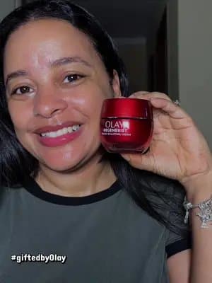 A little skincare moment with Olay I’m loving the creamy texture and how soft, smooth, and hydrated my skin feels after