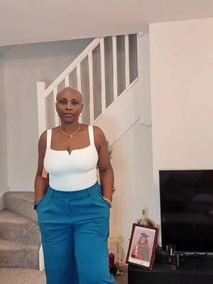 These halara work.pants are the comfiest and most convenient. It work very well with the feelingirl bodysuit. #workpants #bodysuit #shapewear #officepants #tiktokmademebuyit