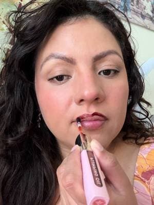 Probando este peel off stain and plumping oil de Judydoll 😍#lips #peelofflipstain #tiktokshop #beauty @Judydoll US #judydoll @Judydoll_official