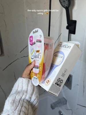 no shaving cream needed!!! This get you so smooth and no razor bumps. Every girls guide to a smooth 😻 @SchickIntuition #tiktokshop #shavingtips #intuitionrazor #shavingroutine #smoothskin