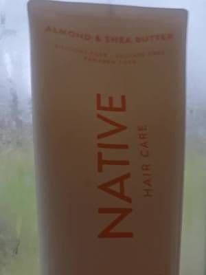 I LOVE how this hair mask smells. It made my hair soft, shiny and beautiful. It is something I will continue to use and I will most likely be purchasing more in the future. @influenster @Native #complimentary #GiftedByNative #almondsheabutterhairmask