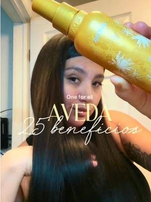 Recomendación de la semana mi one for all in leave elixir de @Aveda x @CXS 💕 Entre sus beneficios: ✨Hidratación: Aporta hidratación instantánea que dura hasta 72 horas. ✨Protección: Protege el cabello del calor, ayuda a prevenir las puntas abiertas y sella la cutícula. ✨Control: Controla el encrespamiento (frizz), la electricidad estática y facilita el desenredado. ✨Acabado: Aporta suavidad, brillo y manejabilidad sin dejar sensación de peso en el cabello. #giftedbyaveda #oneforall #communityxseen