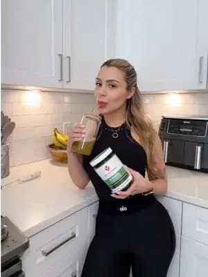 #gifted_by_ActivatedYou 🌿✨ Morning routines just hit different with this! I’ve been using @ActivatedYou Morning Complete for over 2 years, and let me tell you—it’s a game changer! 🔥 ✔ Supports digestion & gut health ✔ Boosts energy (without the crash!) ✔ Helps with bloating & metabolism ✔ Packed with prebiotics, probiotics & green superfoods 🌿 💚 Have you tried it yet? Let’s talk gut health in the comments! ⬇️ #ActivatedYou #GutHealth #MorningRoutine #Probiotics #WellnessJourney #DailyHabits #fy #fyp #gifted #viral