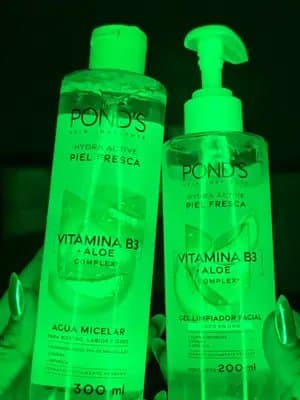 Con Pond's Vitamina B3+Áloe Complex dale RESET a tu makeup de Halloween 🎃 💚 Pond's es el mejor para eso 💚 @POND´s México @For_Me #ResetDeHalloweenPonds #PondsFM #Publicidad