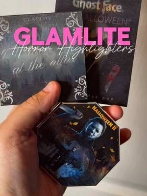 Glamlite Halloween II Michael Myers Highlighter 🔪🎃 This ultra-dimensional duochrome highlighter gives the prettiest pink/purple color shift with a smooth, buildable glow. If you love horror makeup, spooky season makeup, Halloween beauty collections, or collectible makeup packaging, this Glamlite highlighter belongs on your radar. ✨ @Glamlite #glamlite #tiktokshopbacktoschool #tiktokshopcreatorpicks #backtoschool #summerwins