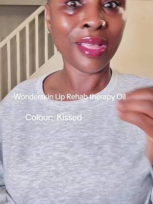 The Wonderskin Lip Rehab Therapy Oil is sooooo good. @Wonderskin 💋 #wonderskin #beautifllips #tiktokmademebuyit #TTSpotlight