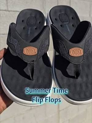Flip flops durable for everyday wear. #TikTokCreatorSearchInsightsIncentive #summervibes #fathersdaygift #tiktokshopmemorialday #heydude