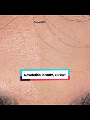 Brand new drop press powder, blur, hydrating, soft light weight given soft focus beauty #TikTokShopCreatorPics #TikTokShopJumpstartSale #Re#RevolutionBeautya@Makeup Revolutione#revolutionpartnerMa#MakeupRevolution