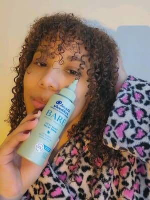 My Scalp was itchy, irritated and Flaky no matter what I used 😫 until I added this serum into my routine... and wow! Now my Scalp actually feels Clean, calm and healthy🧴🌿 If you're struggling with flakes or irritation.. This might be your missing step Try this now and Thank me later 🌿 #complimentary #MintyCoolRelief #GiftedByHeadandShoulders #fyp #Viral @Head and Shoulders @influenster