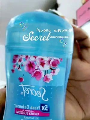 Me enamoré de lo girly que se ve, su aroma floral me dura todo el día. Secret Cherry Blossom es mi nuevo favorito 🤩 • NSOC36402-24CO - SPRAY • NSOC02086-20CO - GEL • NSOC38994-25CO - BARRA *Basado en testeos con bacterias: s. epidermidis, s. hominis, c. mucifaciens and c. tuberculostearicum. Cuando se menciona que elimina hasta el 99% de bacterias que causan el mal olor. #girly #cherryblossomsecret #publicidad #cherryblossomfm #pink @For_Me Perú @For_Me @Secret Desodorantes