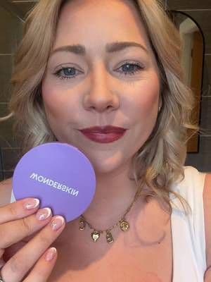 This is going to be perfect just in time for holiday ☀️ @Wonderskin @Wonderskin 💋 #tiktokshop #translucentpowder #makeup #mumlifeuk