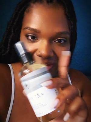 Want to know how I keep my home smelling so fresh and clean? @Aroma Country fresh diffuser oils! Each bottle comes with a dropper & sprayer attachment and is Blended with fine fragrance and natural essential oils, the White Tea Diffuser Oil is the perfect home essential to leave your house smelling fresh 24/7. A little bit goes a long way, providing great value for money and a long lasting scent that is sure to have your home smelling like a luxury hotel. Buy your bottles on Amazon! Link in bio ❤️ #ugc #creative #ugccreator #collab #amazon #home #scent #homedecor #smell #luxury #aromacountrypartner #aroma #diffuser #homefragrance #amazonfinds #amazon
