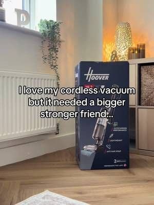 I’ll always love my cordless vacuum for quick daily cleans, but it definitely needed a stronger “friend” for deep cleaning carpets. The @Hoover Direct HL2 TURBO STYLE PET has been perfect for that — proper power, surprisingly lightweight, and the Lift Away feature makes stairs so easy. The bin reveal honestly says it all 😳 . . #CleanTok #Homereset #HooverHL2 #theoriginalhoover #AD @Hoover @Hoover UK @GIFTA