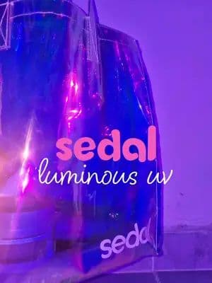 el glow up que tu cabello necesita! la linea luminous uv de sedal ya esta en colombia, sabias que los rayos uv no solo dañan tu piel sino tambien tu cabello? esta linea protege y repara los daños ocasionados por el sol y te ayuda a devolverle la vida y a brillar hasta 5 veces mas, cuando salgas no solo el sol será el que brille! #nuevosedalluminousuv #productosparaelcabello #SerumSedalLuminousUV #HairGlow #Publicidad #Sedal @Sedal Colombia @beam_content
