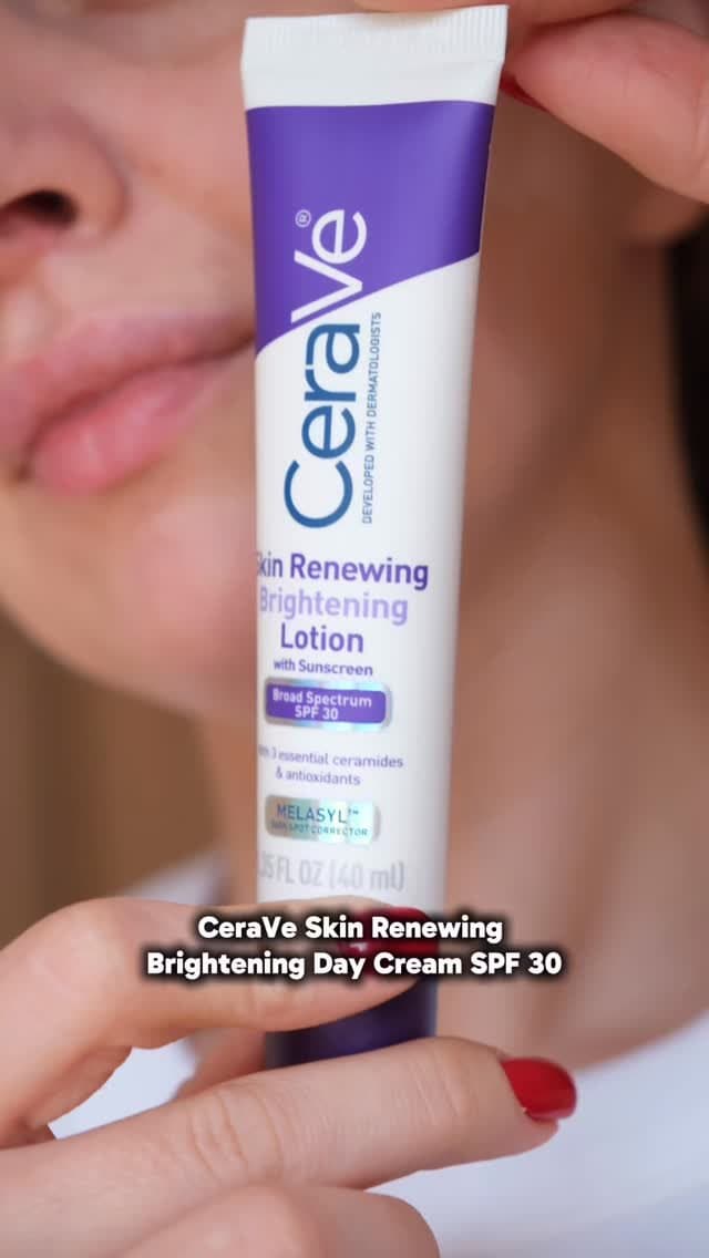 @cerave Daily brightening lotion with SPF 30
Niacinamide for glow, ceramides for deep hydration & barrier repair
#cera