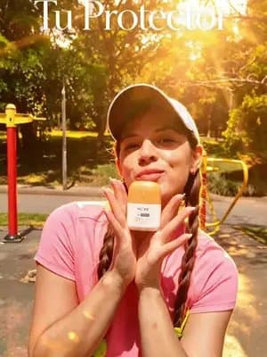 Nada mejor que un protector además de cuidarte , si textura sea ligera... tu lo has probado?? @For_Me @Vichy Laboratoires #vichyskincare #publicidad #vichyfm #mevsuv