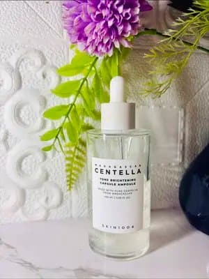 Uneven tone? Smooth it out! #GoViralWithSKIN1004Challenge #SKIN1004White #skin1004 #centella #TikTokMadeMeBuyIt @user32653174601 @SKIN1004 US