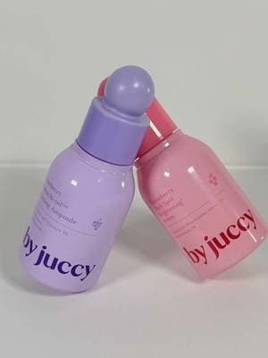 The brand suggested a side-by-side, but my skin decided it wanted both! 🤝 I’ve been layering the @by juccy Gooseberry Dark Spot Brightening Serum first for that hit of brightness, then following up with the Vinoberry Bakuchi-oil™ Firming Ampoule. Since the Bakuchiol is oil-based, it acts like the perfect final hug to seal everything in. My skin is literally drinking it up, and by the next morning, the texture is so much smoother. 🍇✨ Find them both on YesStyle and use code BEWEUK28 for a discount! 🛒 #byjuccy #bakuchiol #retinolalternative #retinol #kbeauty @YesStyle @YesStyleInfluencers