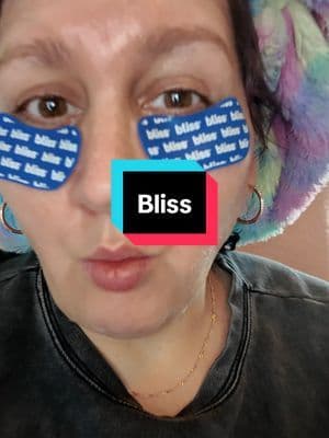 Bliis Reuseable Eye Mask with Eye Cream #bliss #over40skincare #finelines #tiktokshopcreatorpicks
