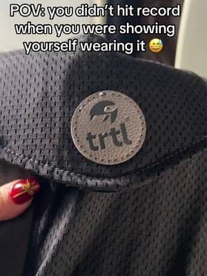 The @TrtlTravel_US neck pillow is the best NIA owned. I wore it to and from my trip to New York and got excellent rest because of it their eye mask is awesome as well. ##trtltravelpillow ##newfunpicks##tiktokshopcreatorpicks##Tiktokshopholidayhaul