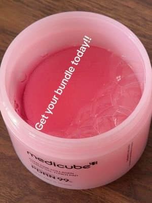 POV: You finally found a skincare routine that leaves your skin looking expensive. โจ๐ค Iโve been testing the medicube PDRN Pink Collagen bundle, and my skin has been loving the extra hydration and glow. โจ PDRN Pink Collagen Toning Gel Toner Pads โ the easiest way to prep my skin. ๐ PDRN Pink Collagen Exosome Shot Serum 2000 โ gives my skin that plump, healthy-looking bounce. ๐ซง PDRN Pink Hyaluronic Moisturizing Cream โ locks in moisture without feeling greasy. Together, they leave my skin feeling soft, hydrated, and looking noticeably more radiant. Itโs become one of those routines I actually look forward to using every day. If youโre chasing that fresh, dewy, glass-skin look, this trio is definitely worth adding to your routine. ๐ค Would you try this routine? Get yours today using my discount code LETSREVIEW24 @YesStyle @YesStyleInfluencers #yesstyleinfluencer @medicube global #medicube #yesstyle