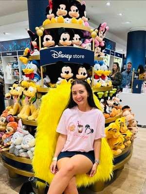 Unbox my parcel with me from @Magical Days Boutique 🎀 I am obSESSED with these t shirt designs ✨✨🎀 make sure to use code CHELSEA10 for discount 🐭 #disneyadult #ad #gifted #waltdisneyworld #disneyworld