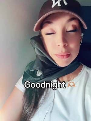 @TrtlTravel_US has the most comfortable neck pillow I have ever tried and owned. 🙌🏼 I went from never even trying to sleep on a plane to KO’d #travelpillow #trtltravelpillow #traveltok #tiktokshopblackfriday #cybermonday
