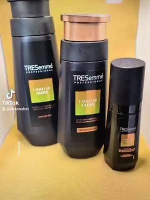 Salon-shine hair at home using TRESemmé Lamellar Gloss!
Transform dull hair to liquid glass shine in minutes!
Say goodbye to dull hair day! The TRESemmé Lamellar Gloss routine completely transforms your hair texture, leaving it silky smooth and ultra-shiny. Watch how lightweight the serum is and how easily it blow-dries into a high-shine finish. Grab your set straight from the yellow cart before it sells out!
#TikTokShop #tiktokmademebuyit #hairtok #TikTokShopFinds #TRESemme #LamellarGloss #ShinyHair #GlassHair #SleekHair #hairtransformation #HairCareRoutine #HairProducts #tiktokshopbeauty #ShopOnTikTok #MustHaveBeauty #HairGoals #haircare #productreview #1010 #👑queen_wolfyy🐺✨momentum✨
