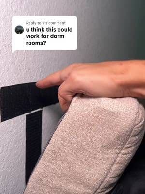 Replying to @v my dad was a painter growing up and we used painters tape for projects so this is why that was my first thought 🤣but I think it would work!! #dealsforyoudays #nestl #nestlheadboard #headboard #bedroommakeover #tiktokshopcreatorpicks