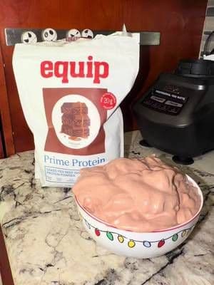 If you’ve never made protein fluff, you’re missing out. 🤎 One of the biggest things that helped me lose over 120 pounds was finding meals that were high in protein and high in volume so I actually felt full. This chocolate protein fluff has become one of my favorite healthy desserts because it feels indulgent without taking a huge chunk out of my calories. 🥣 Recipe: ✔️ 1 scoop Equip Chocolate Protein ✔️ ½ frozen banana ✔️ 1 cup ice ✔️ 6 oz milk ✔️ 2 tbsp cocoa powder ✔️ 2 tbsp sugar-free maple syrup Blend for about 5 minutes until it’s thick and fluffy! The Equip protein is linked below if you want to make it yourself. #P#ProteinFluffE#EquipFoodsH#HighProteinWeightLossJourney #tiktokshop